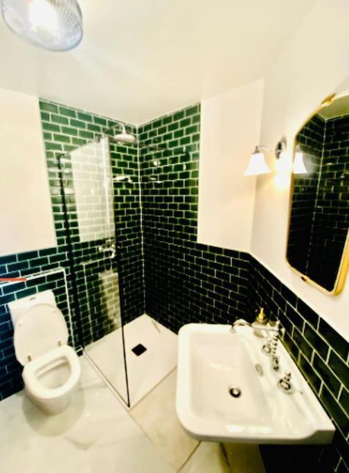 Luxury 1 Bedroom In Center With Terrace & Parking-51B Luxembourg Bagian luar foto